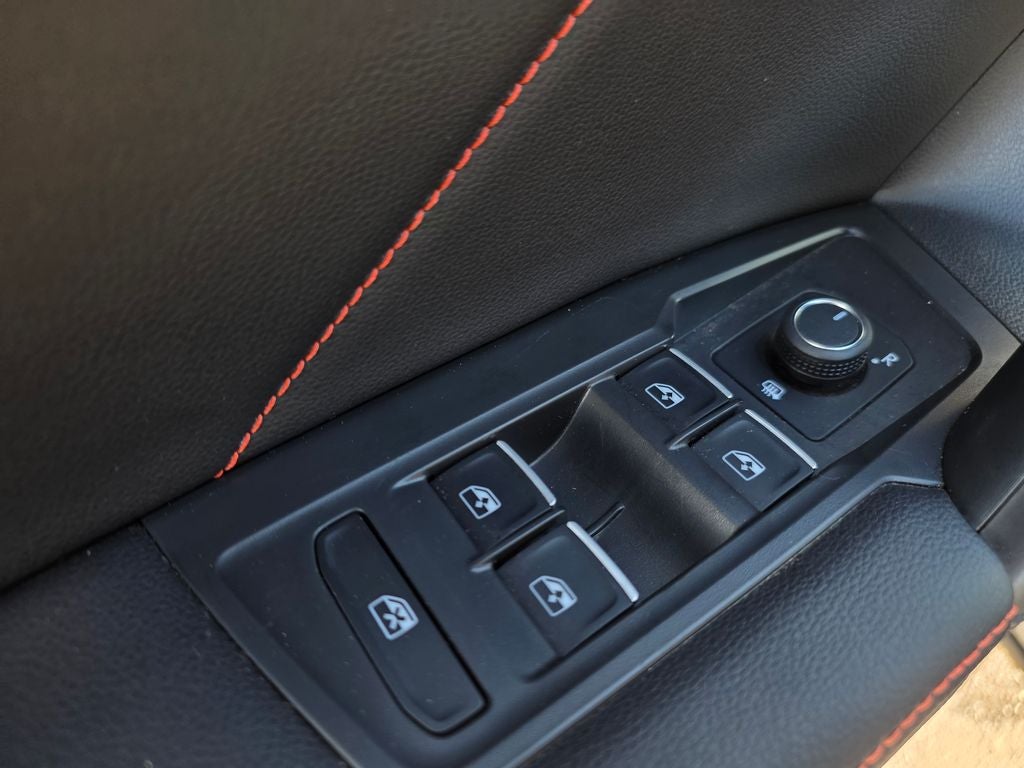 2024 Volkswagen Tiguan 2.0T Wolfsburg Edition