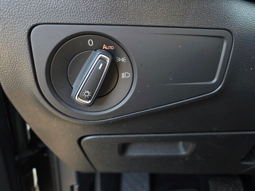 2024 Volkswagen Tiguan 2.0T Wolfsburg Edition