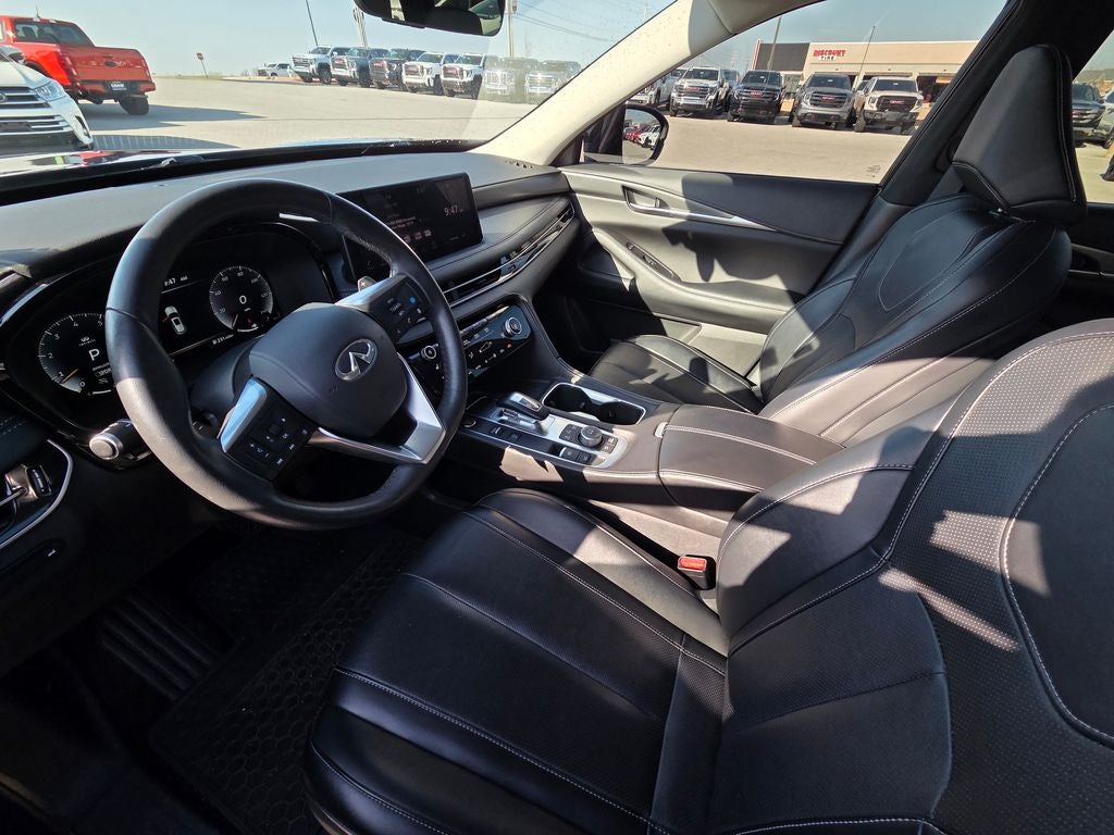 2024 INFINITI QX60 LUXE