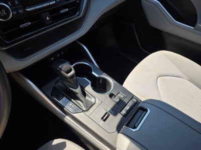 2021 Toyota Highlander L