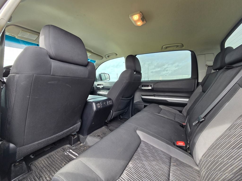 2017 Toyota Tundra SR5