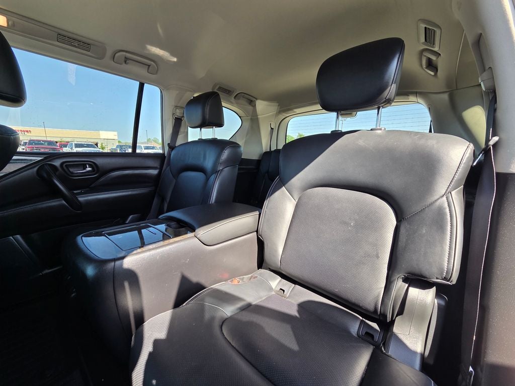 2024 INFINITI QX80 LUXE