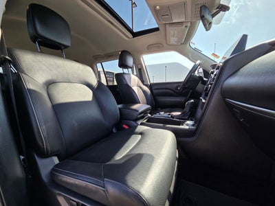 2024 INFINITI QX80 LUXE