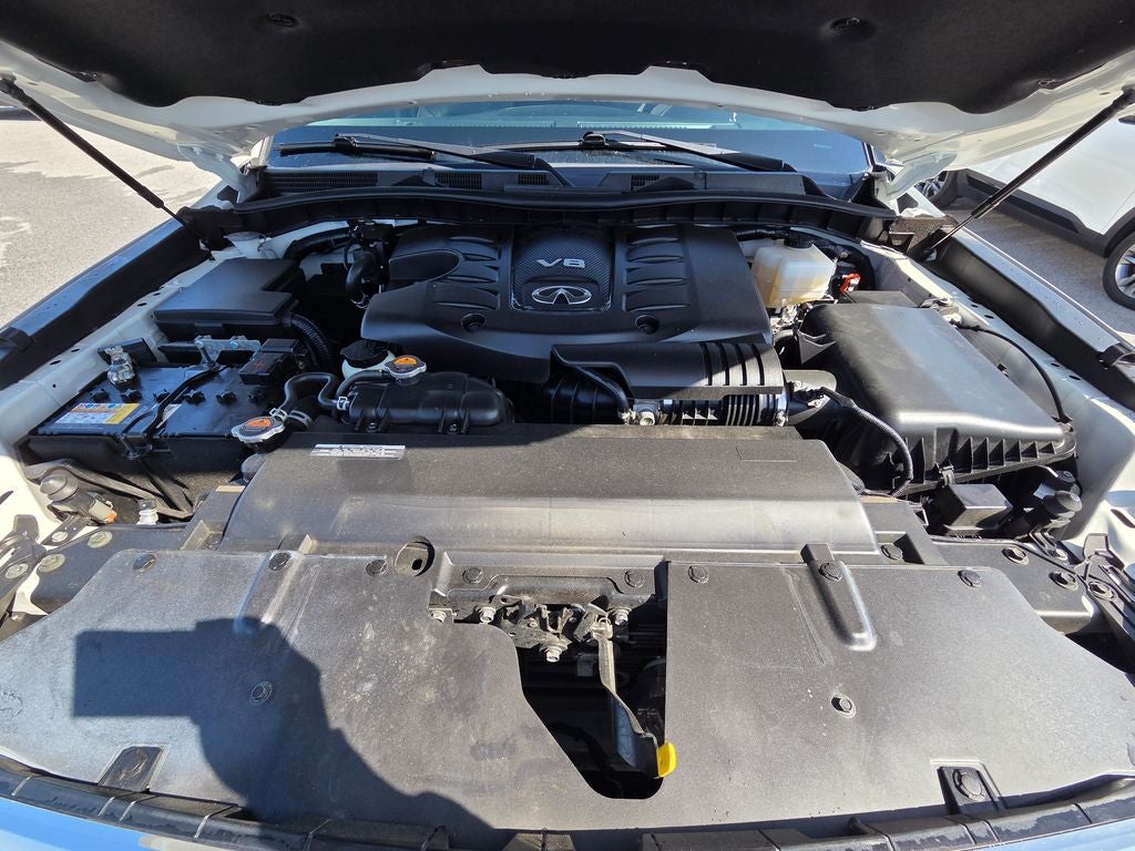 2024 INFINITI QX80 LUXE