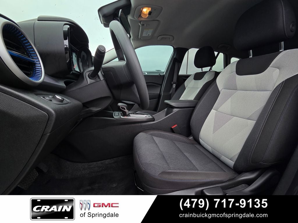 2025 Chevrolet Trax LS Conv / Heated Seats