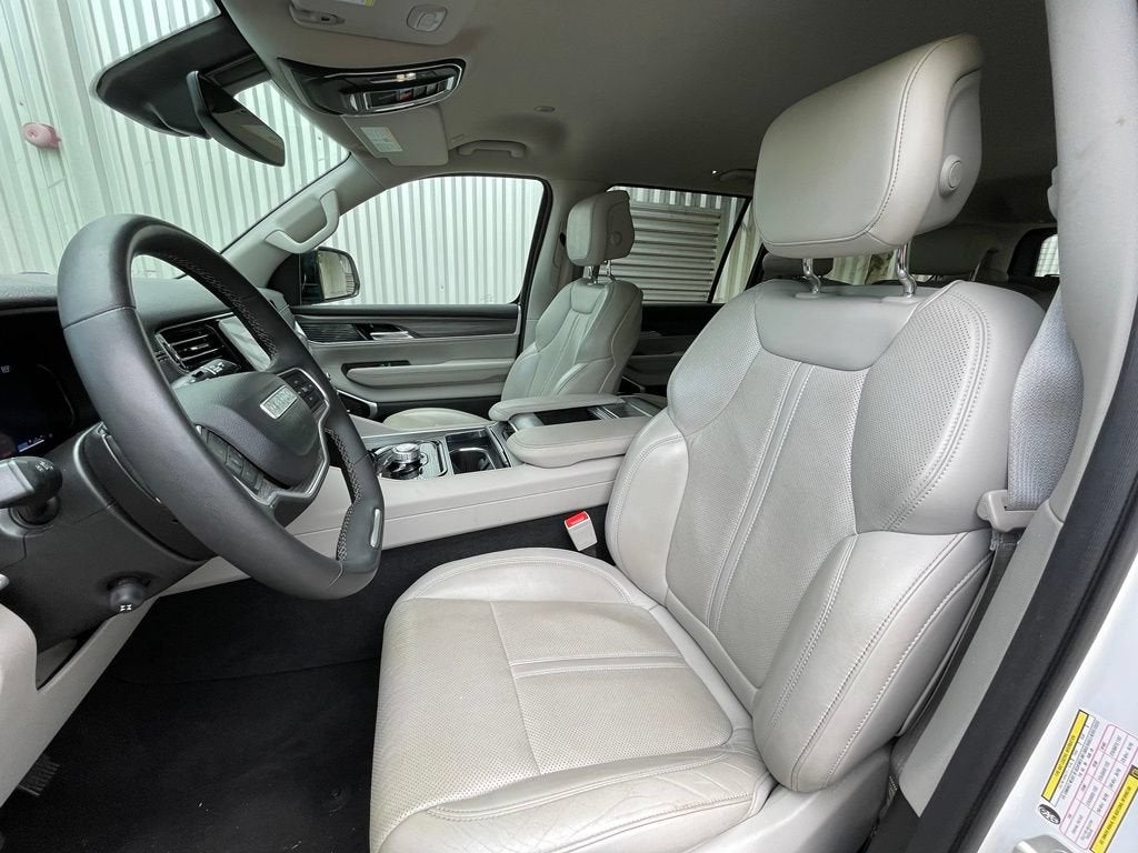 2024 Jeep Wagoneer Series II