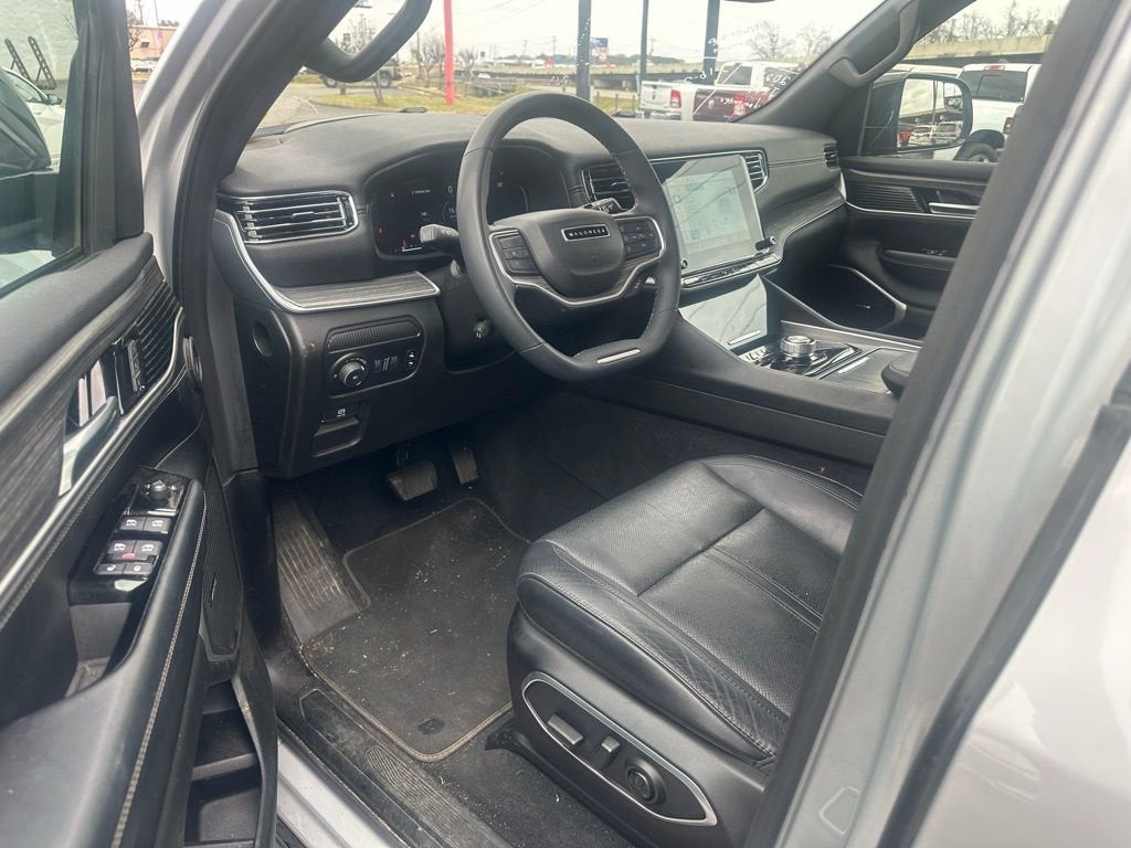 2023 Jeep Wagoneer Series III