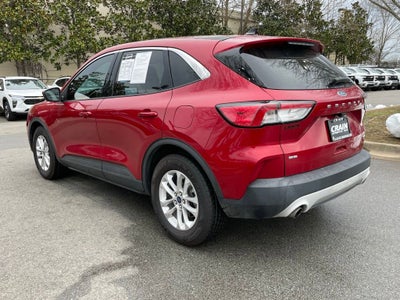 2020 Ford Escape SE