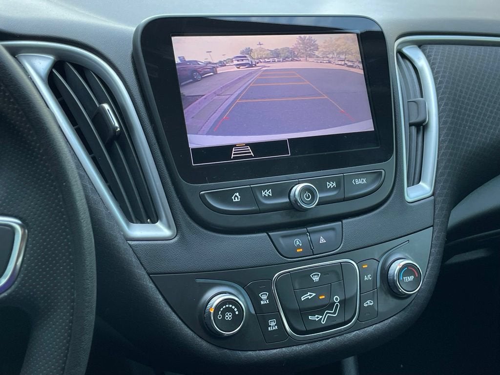 2021 Chevrolet Malibu LS
