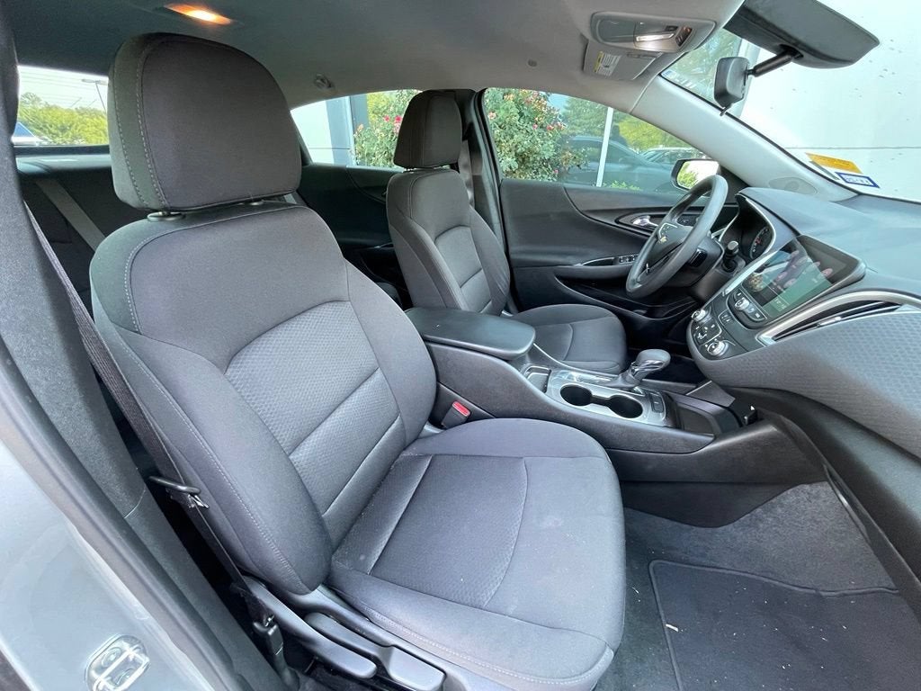 2021 Chevrolet Malibu LS