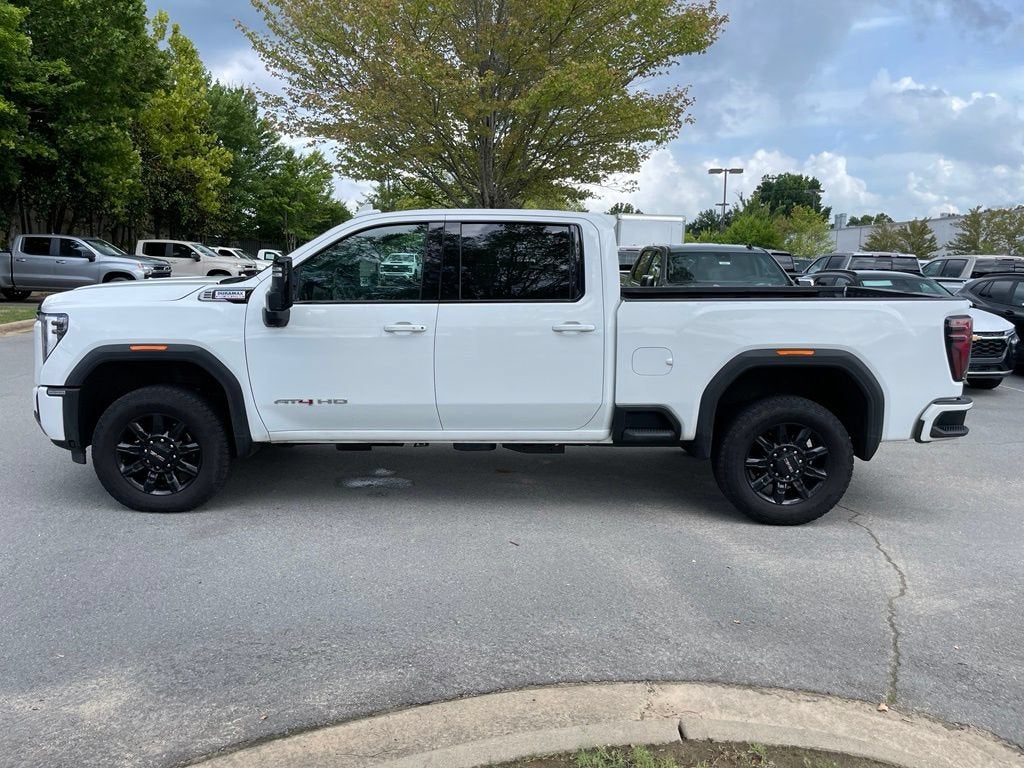 2025 GMC Sierra 2500 HD AT4