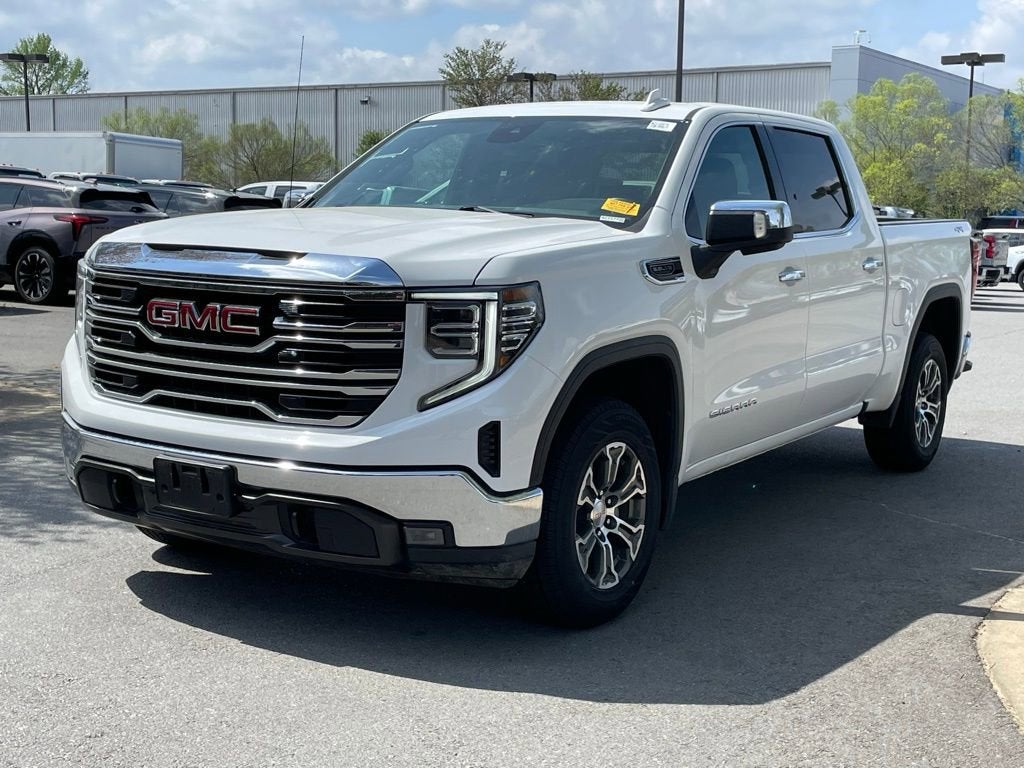2025 GMC Sierra 1500 SLT