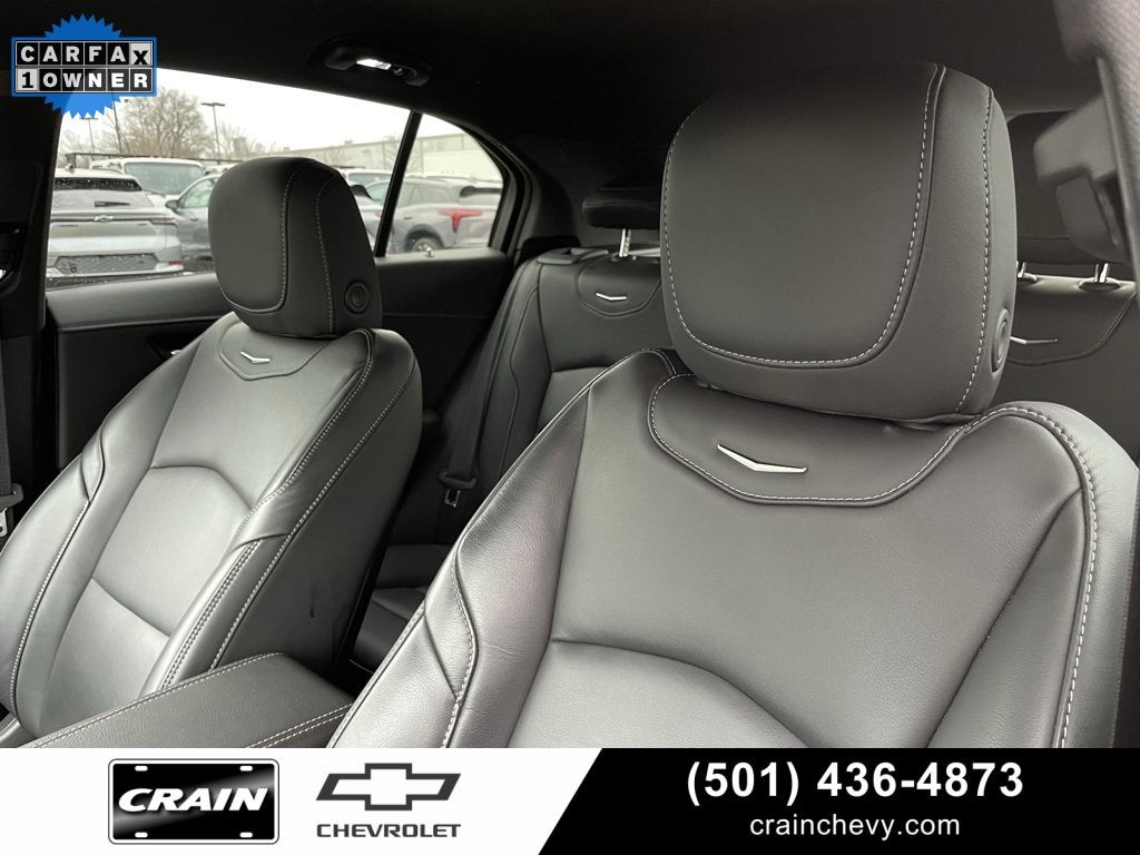 2024 Cadillac XT4 Premium Luxury