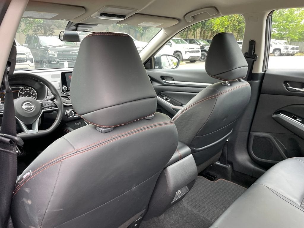 2025 Nissan Altima SR