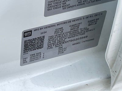 2025 GMC Sierra 1500 SLT