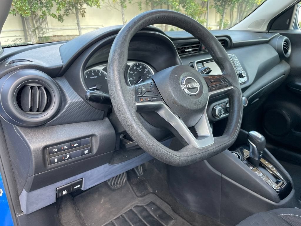 2022 Nissan Kicks S