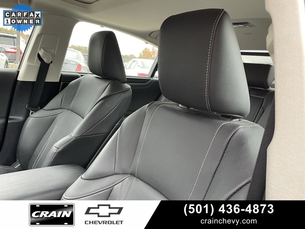 2022 Lexus ES ES 300h Ultra Luxury