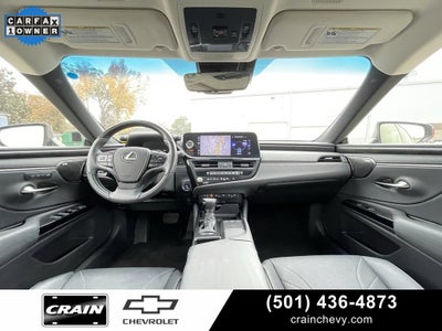 2022 Lexus ES ES 300h Ultra Luxury