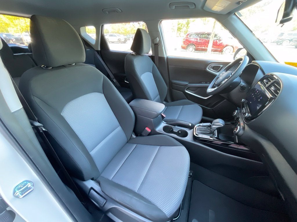 2025 Kia Soul S
