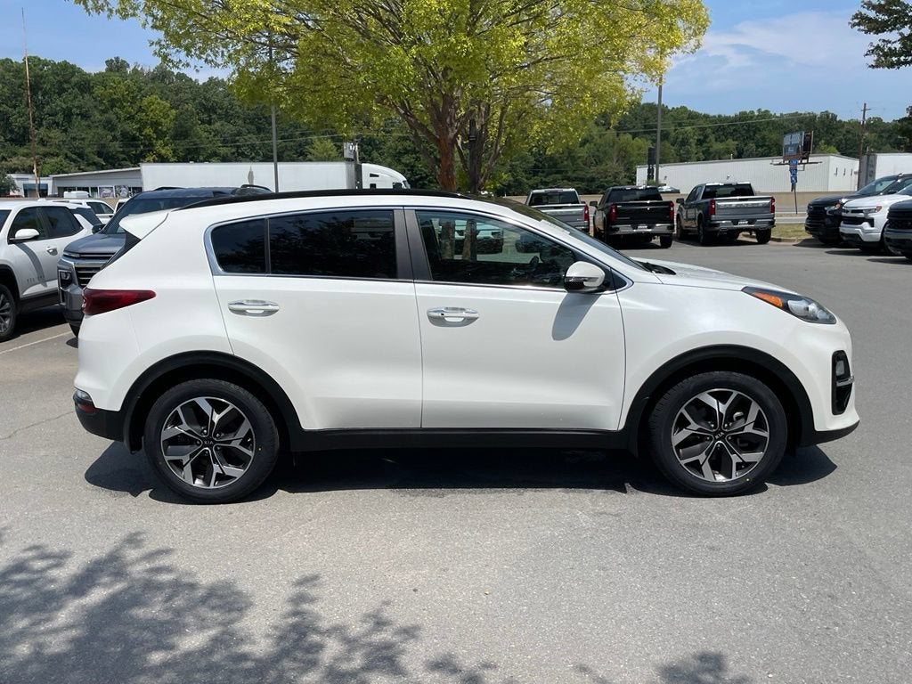 2022 Kia Sportage EX