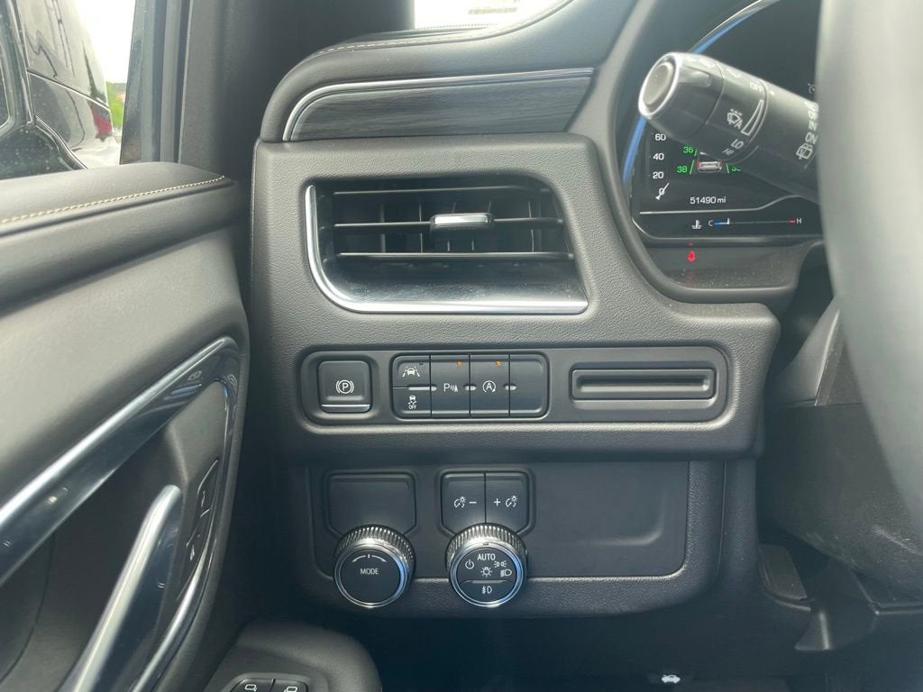 2024 GMC Yukon XL SLT