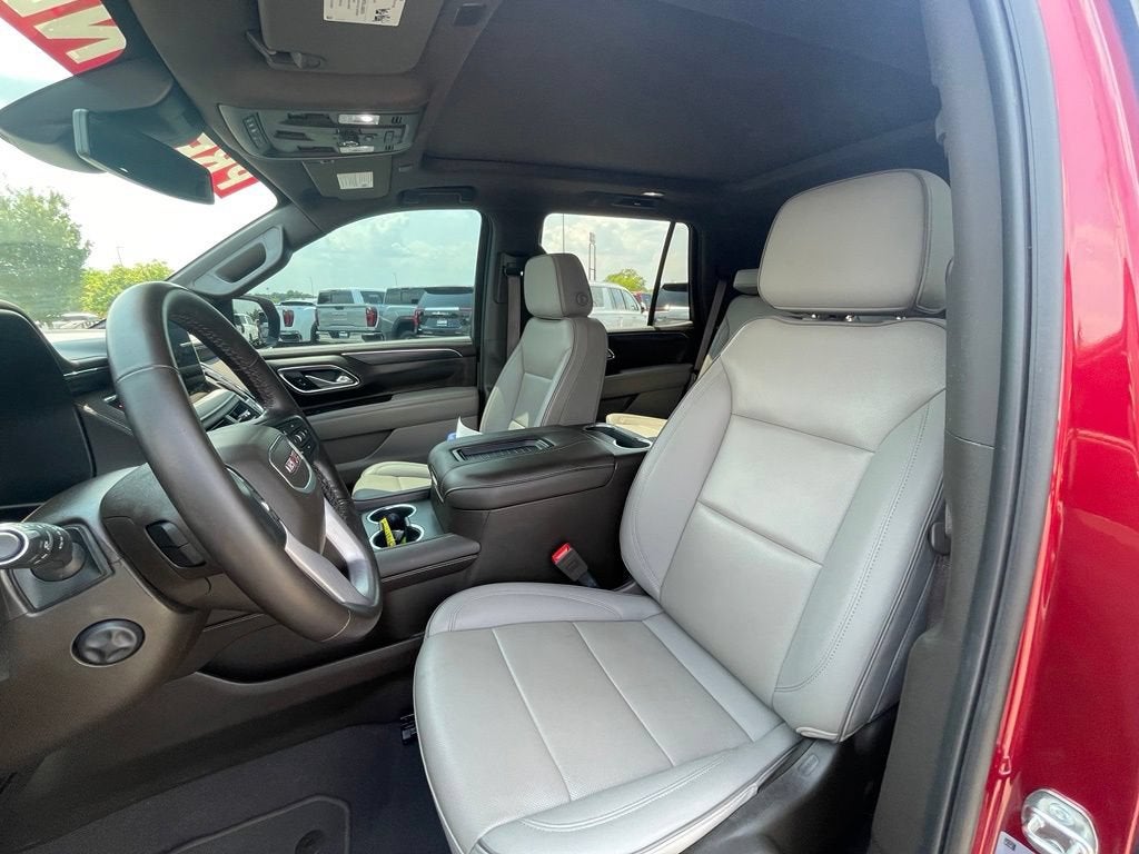 2024 GMC Yukon SLT
