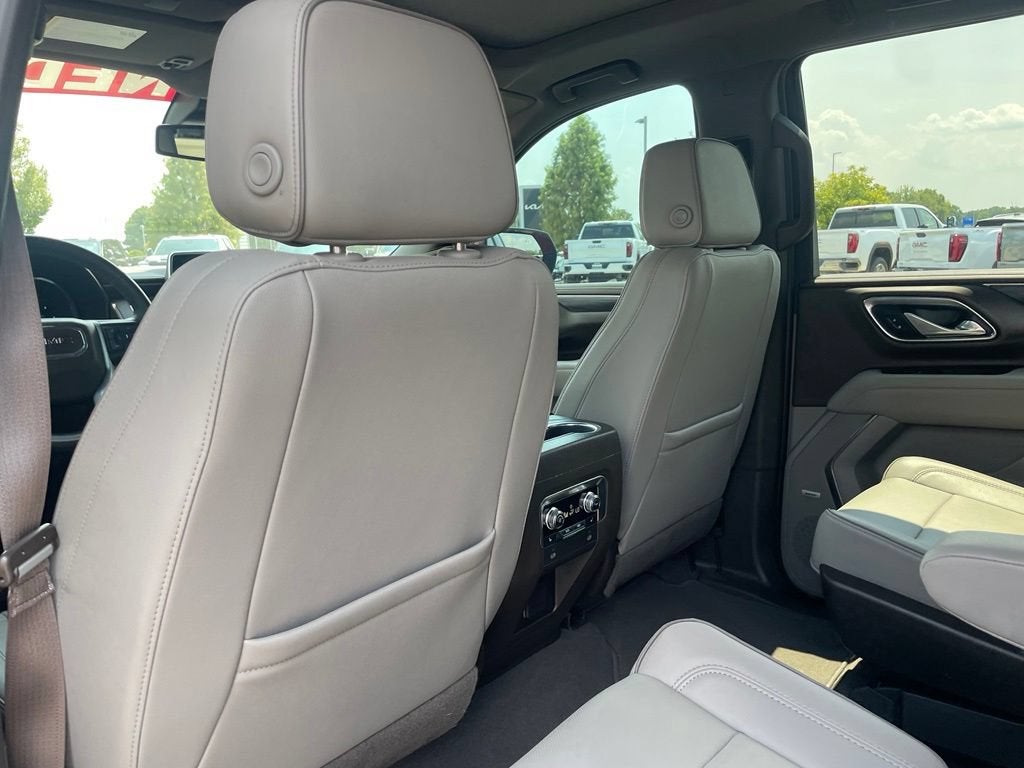2024 GMC Yukon SLT
