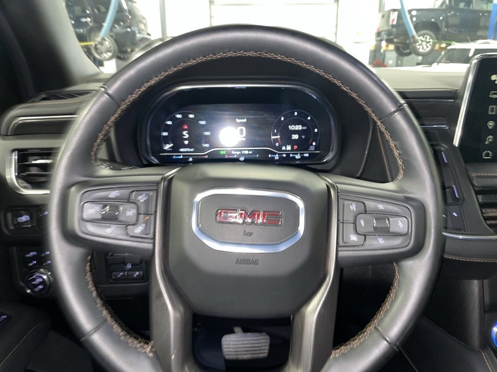 2024 GMC Yukon XL AT4