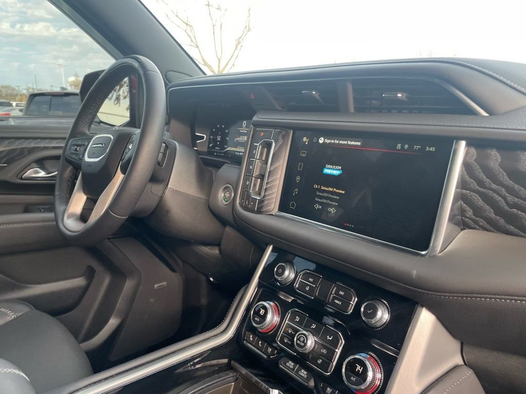 2024 GMC Yukon XL Denali