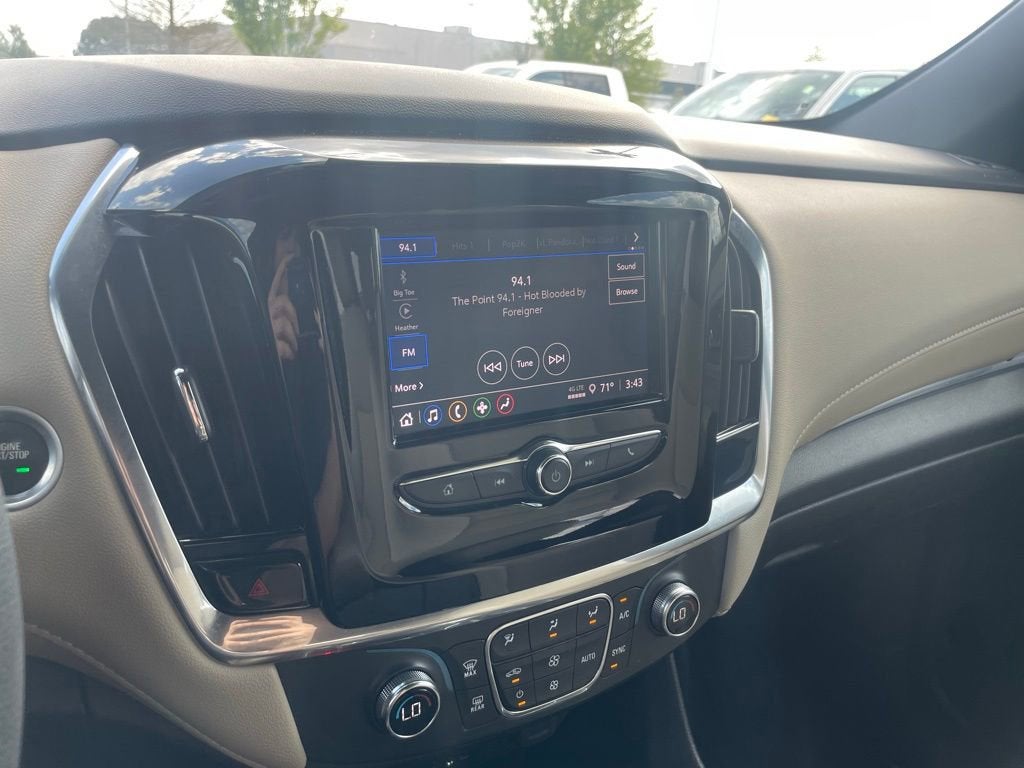 2022 Chevrolet Traverse LS