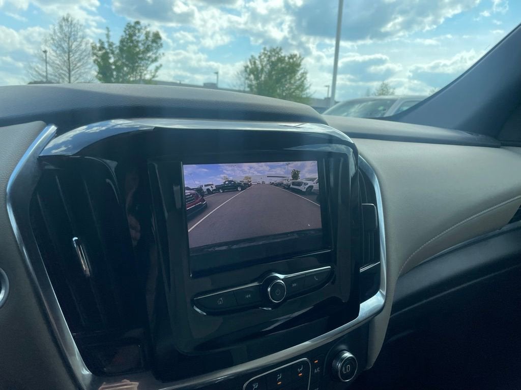 2022 Chevrolet Traverse LS