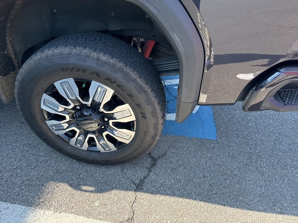 2025 GMC Sierra 2500 HD Denali