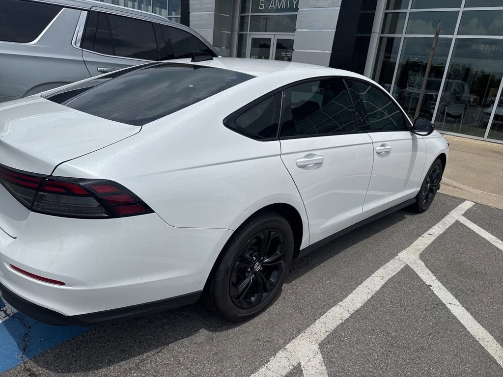 2025 Honda Accord Sedan SE