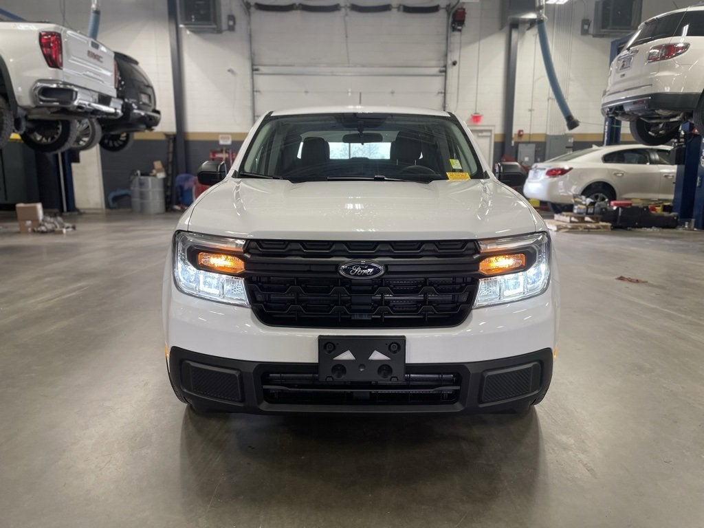 2024 Ford Maverick XL