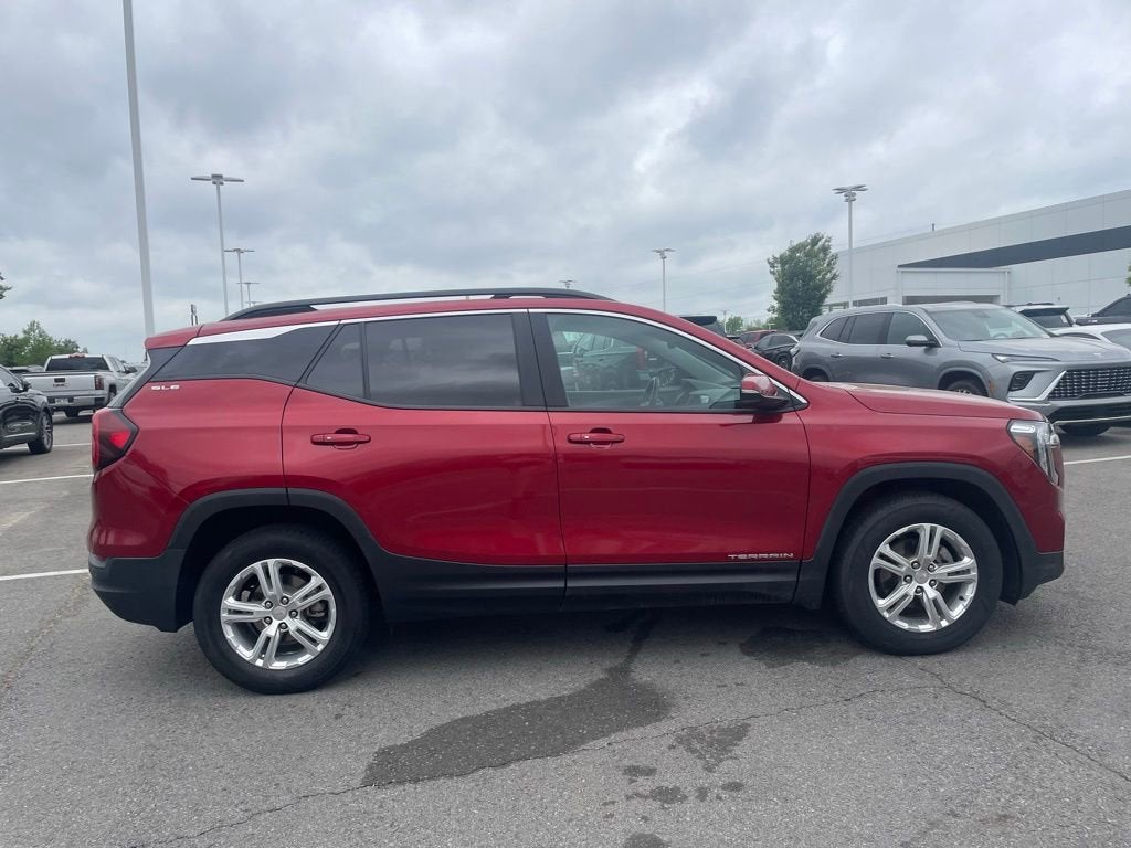 2022 GMC Terrain SLE