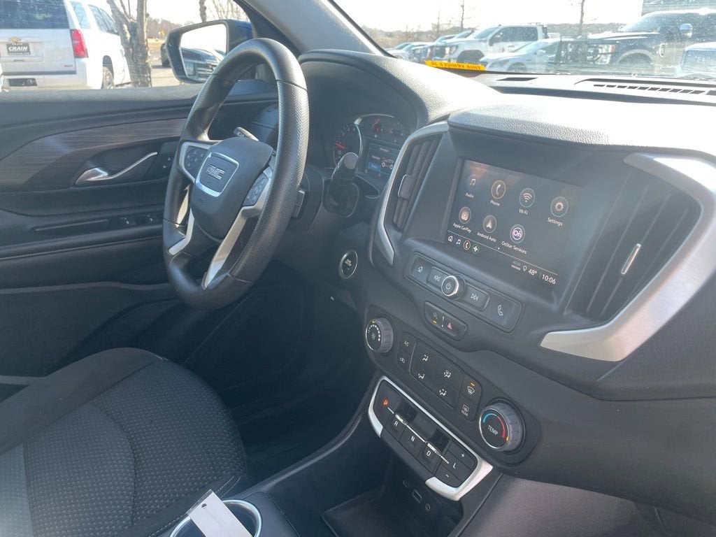 2022 GMC Terrain SLE