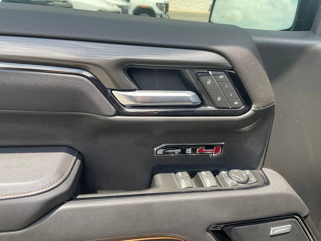 2025 GMC Sierra 1500 AT4