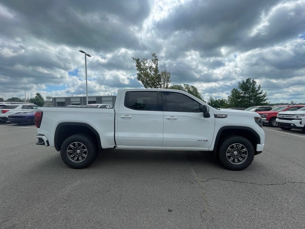 2024 GMC Sierra 1500 AT4