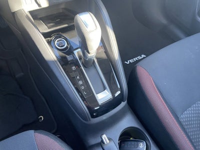 2023 Nissan Versa SR