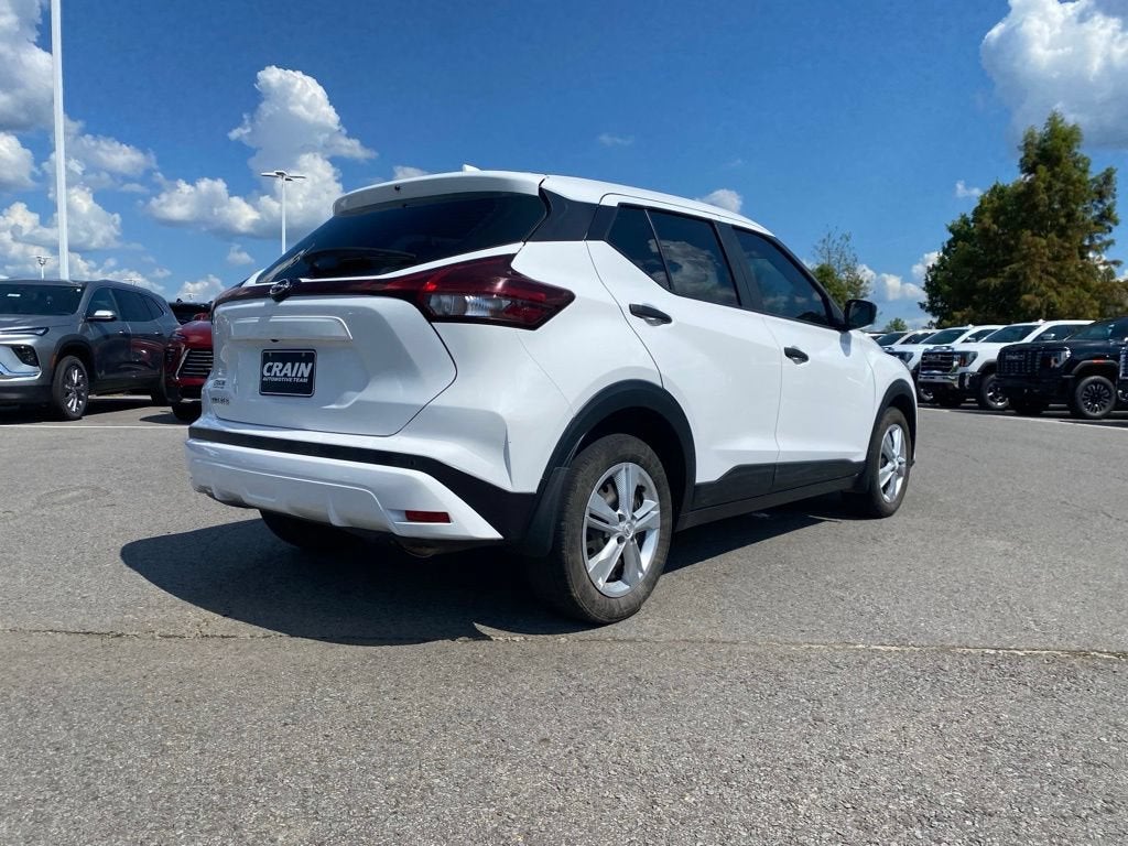 2023 Nissan Kicks S