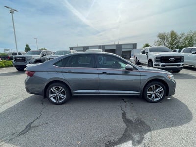 2023 Volkswagen Jetta SE