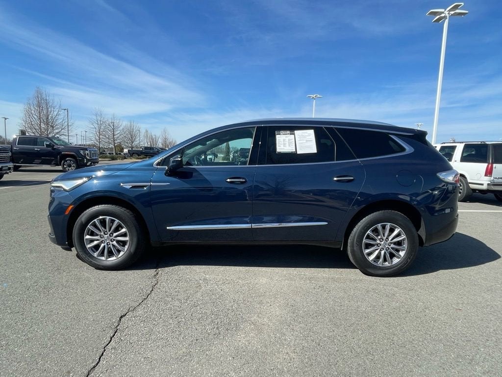 2024 Buick Enclave Essence