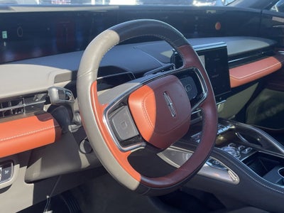 2024 Lincoln Nautilus Black Label