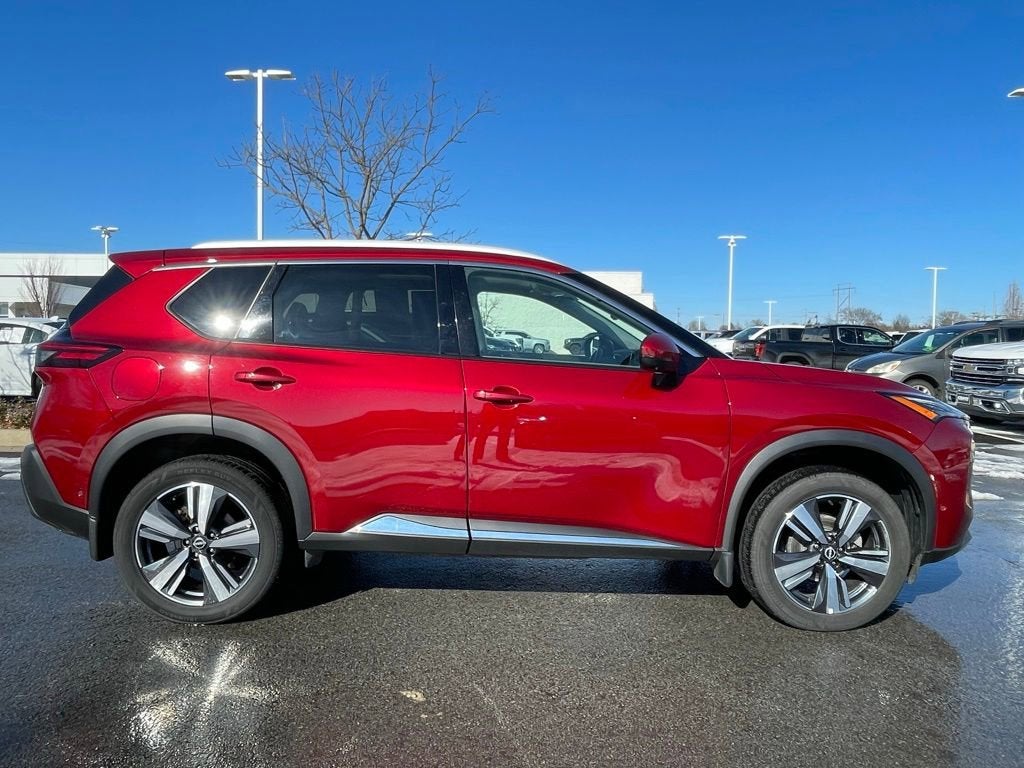 2023 Nissan Rogue SL