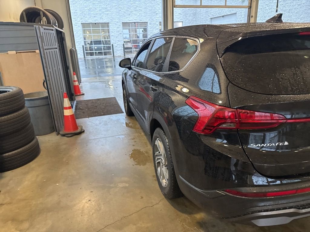 2021 Hyundai Santa Fe SE