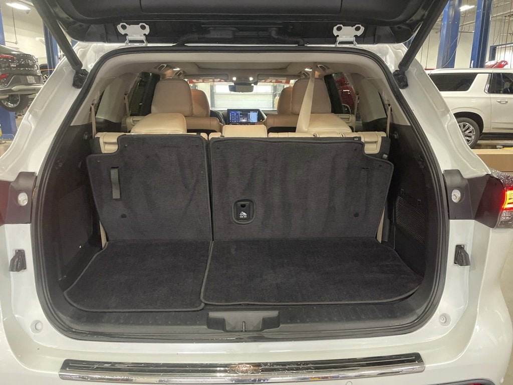 2022 Toyota Highlander Platinum