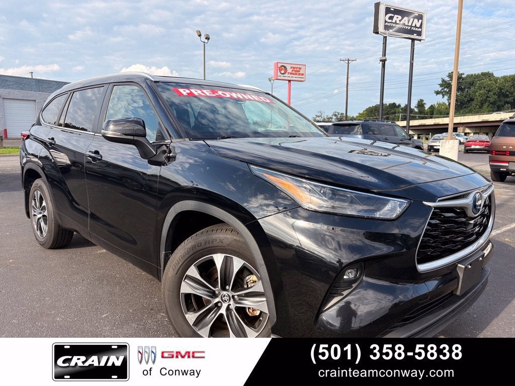2023 Toyota Highlander XLE