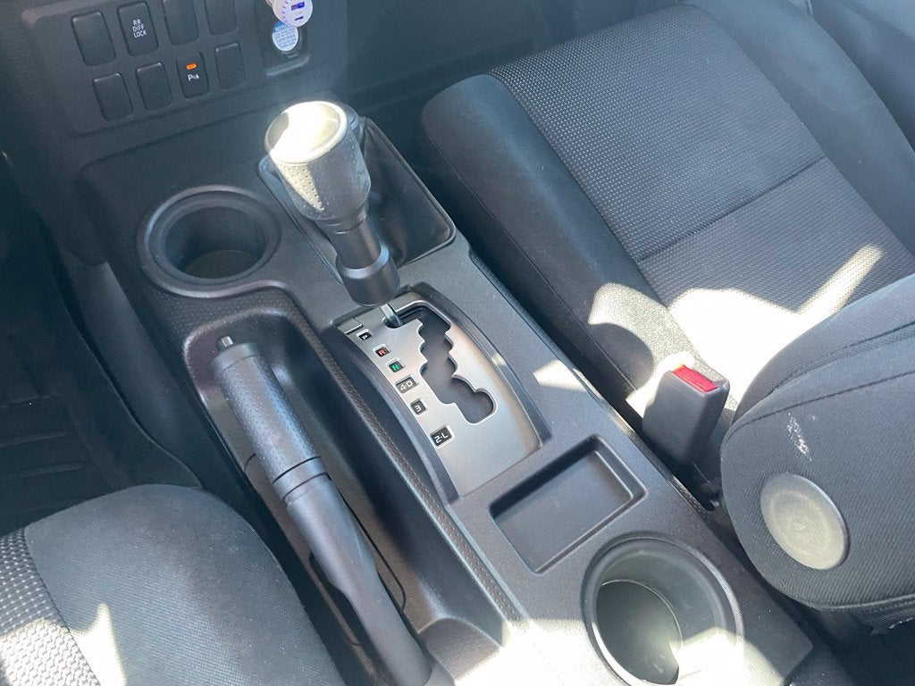 2008 Toyota FJ Cruiser 4DR 4WD MT
