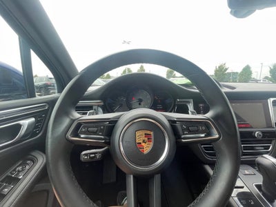 2022 Porsche Macan S
