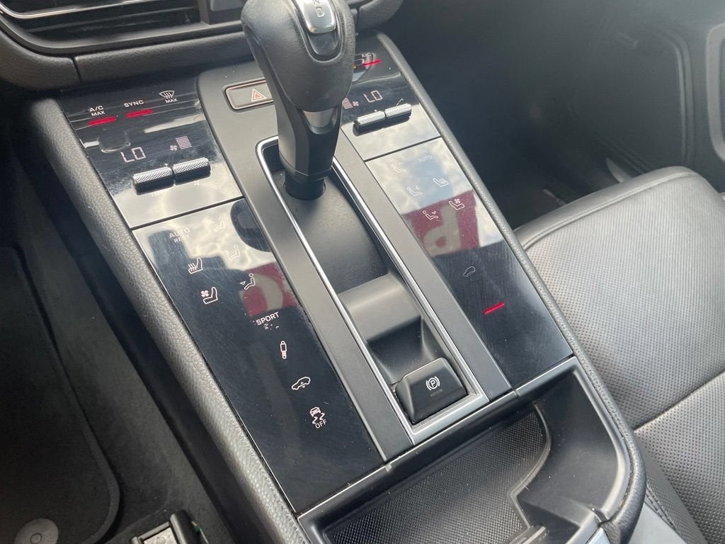 2022 Porsche Macan S